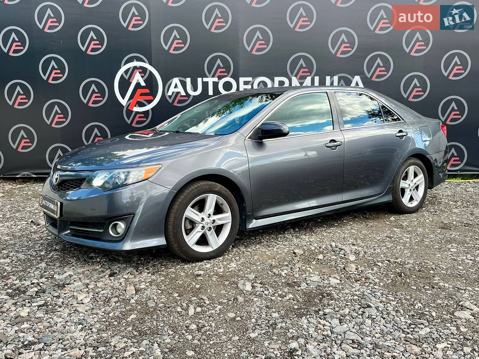 2014 Toyota Camry - мініатюра 3