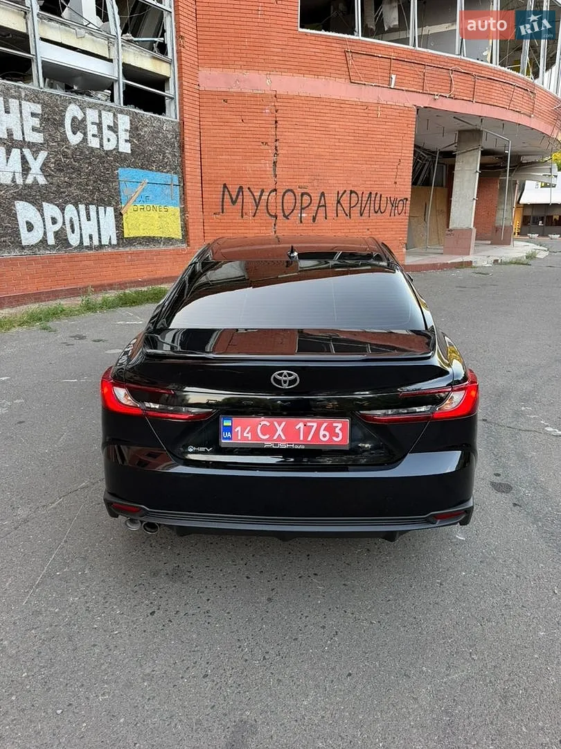 2025 Toyota Camry - мініатюра 16