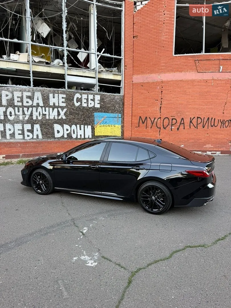 2025 Toyota Camry - мініатюра 8