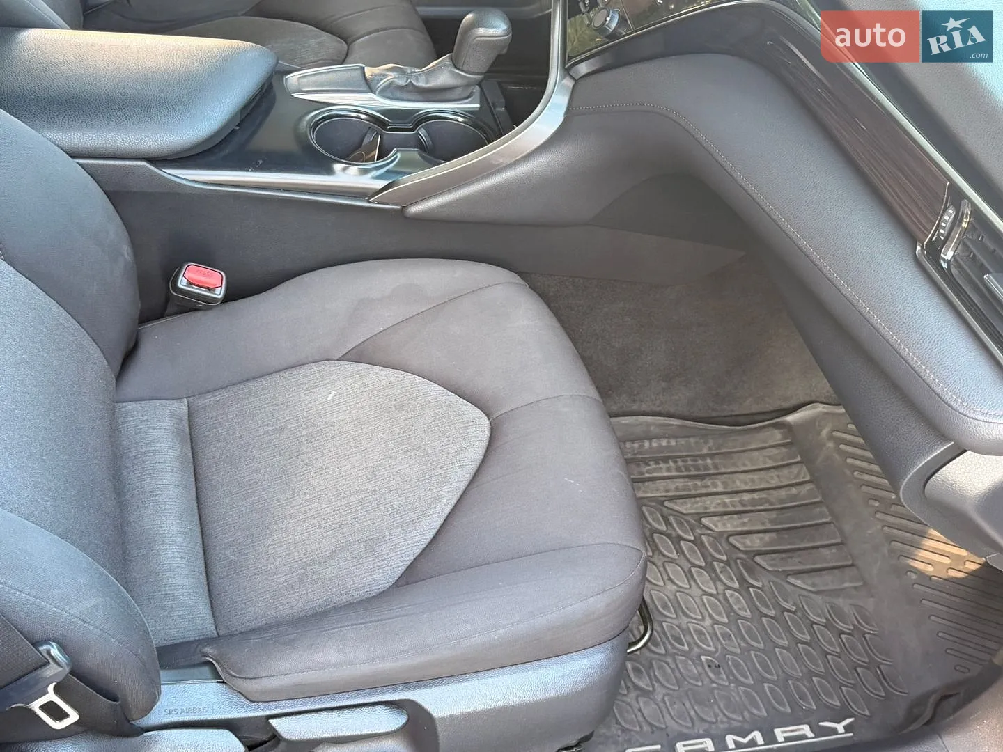 2020 Toyota Camry - мініатюра 26