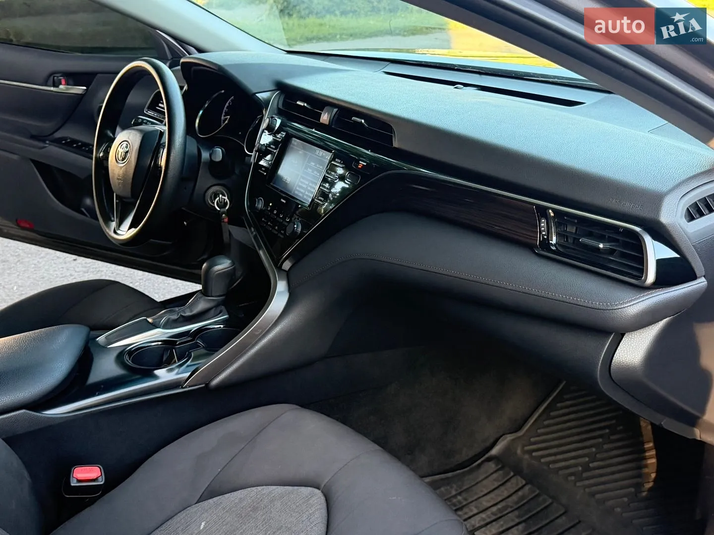 2020 Toyota Camry - мініатюра 27