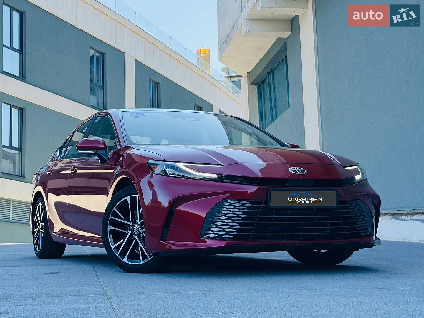 2024 Toyota Camry - мініатюра 2