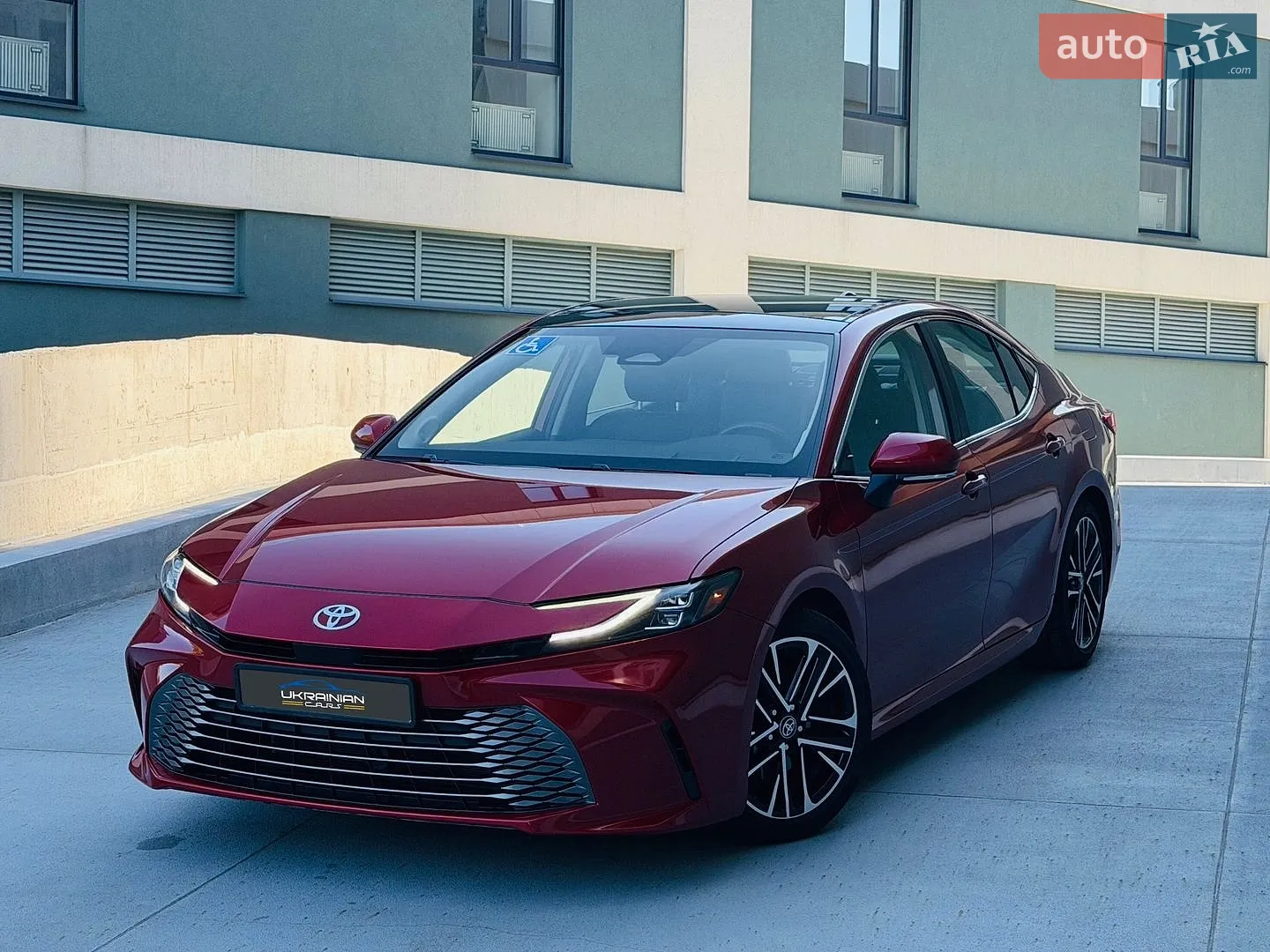2024 Toyota Camry - мініатюра 3