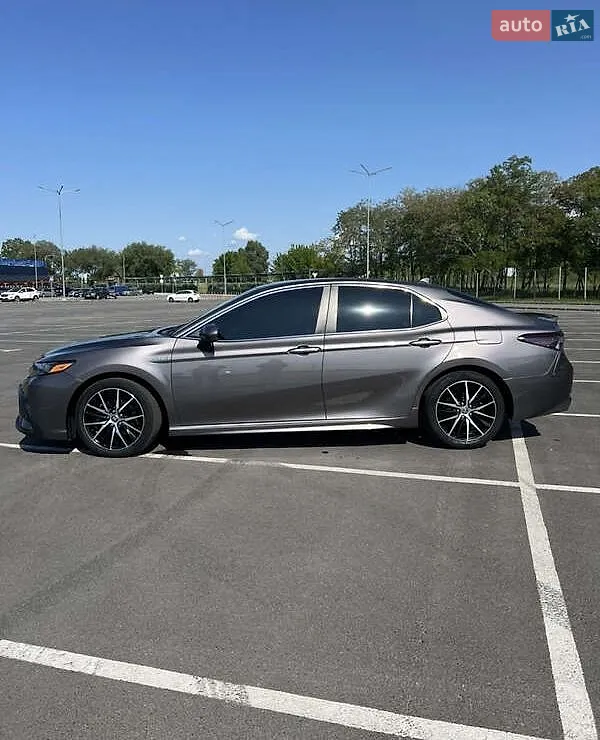 2021 Toyota Camry - мініатюра 2