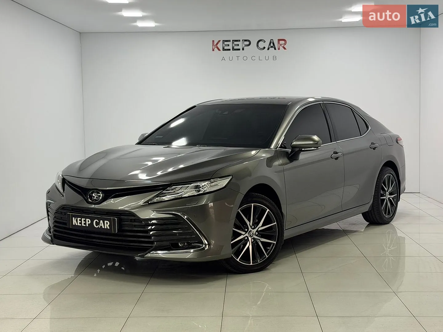 2022 Toyota Camry - фото 1