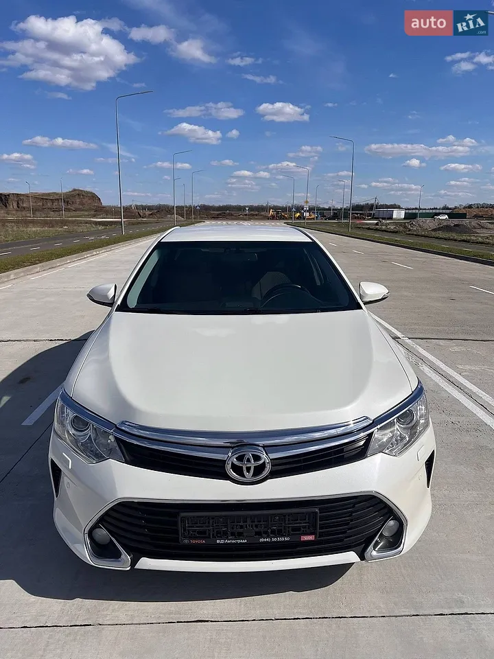 2016 Toyota Camry - мініатюра 15