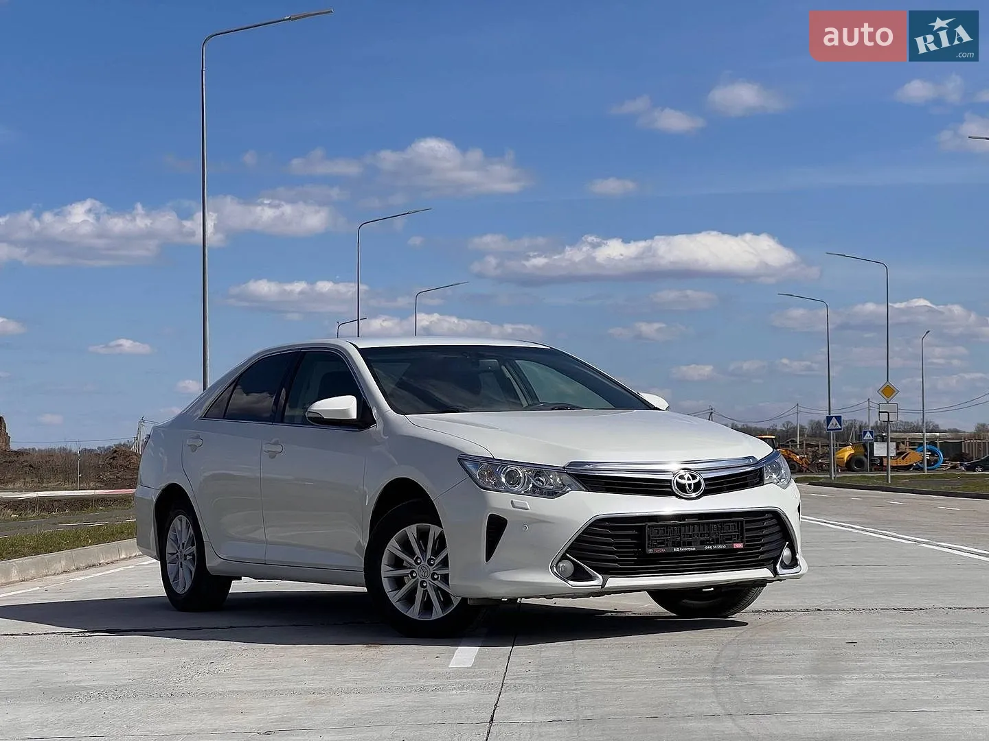 2017 Toyota Camry - мініатюра 16