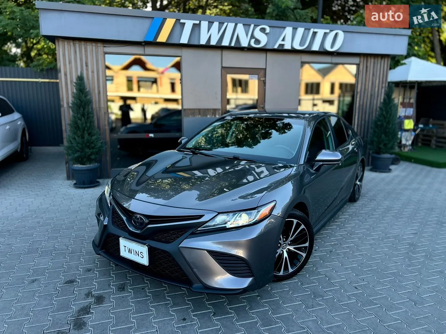 2017 Toyota Camry - мініатюра 11