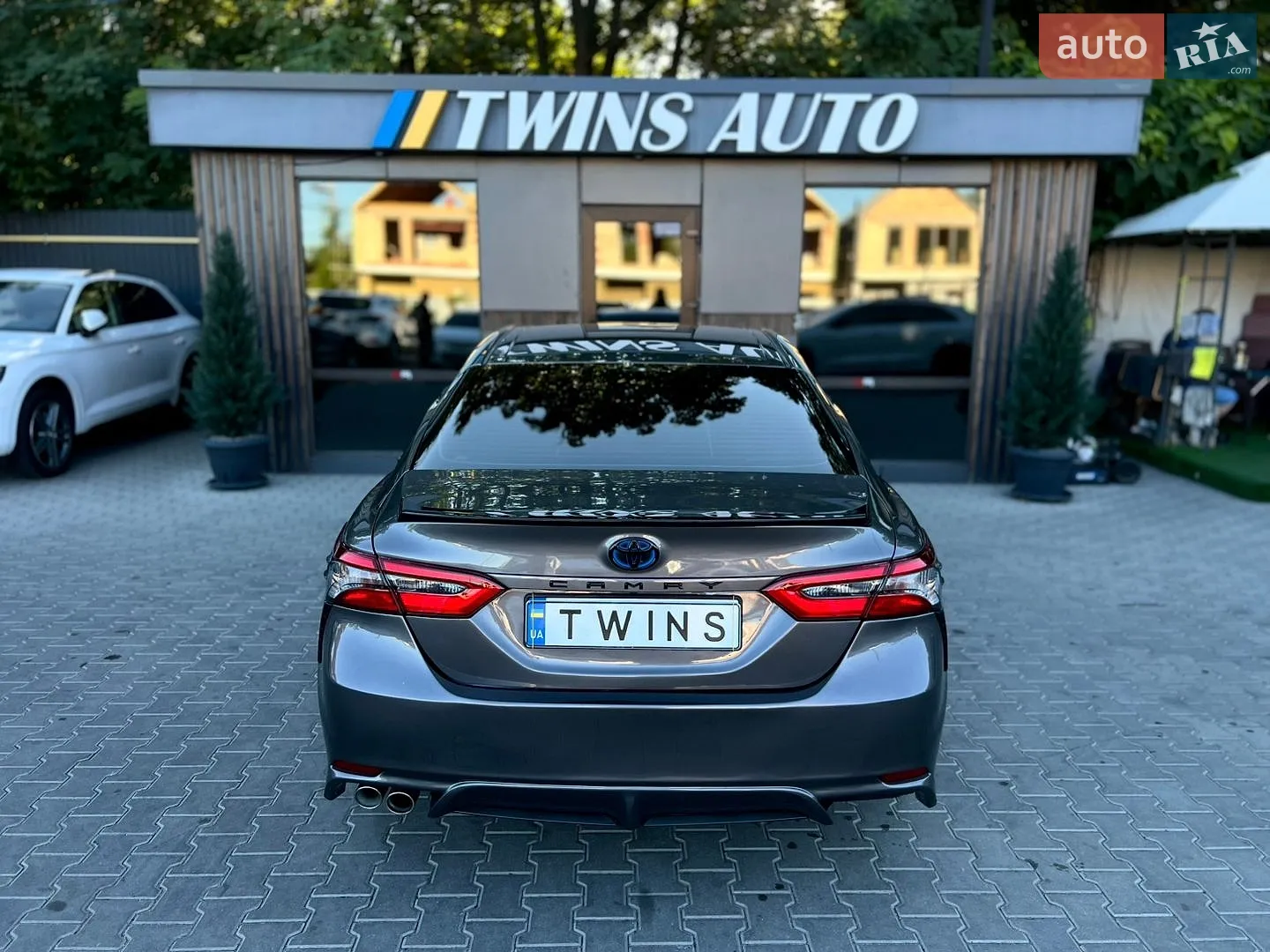 2017 Toyota Camry - мініатюра 21