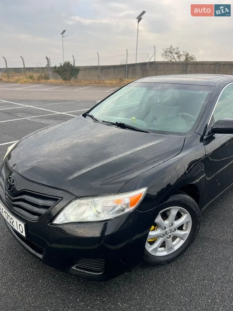2011 Toyota Camry - мініатюра 3