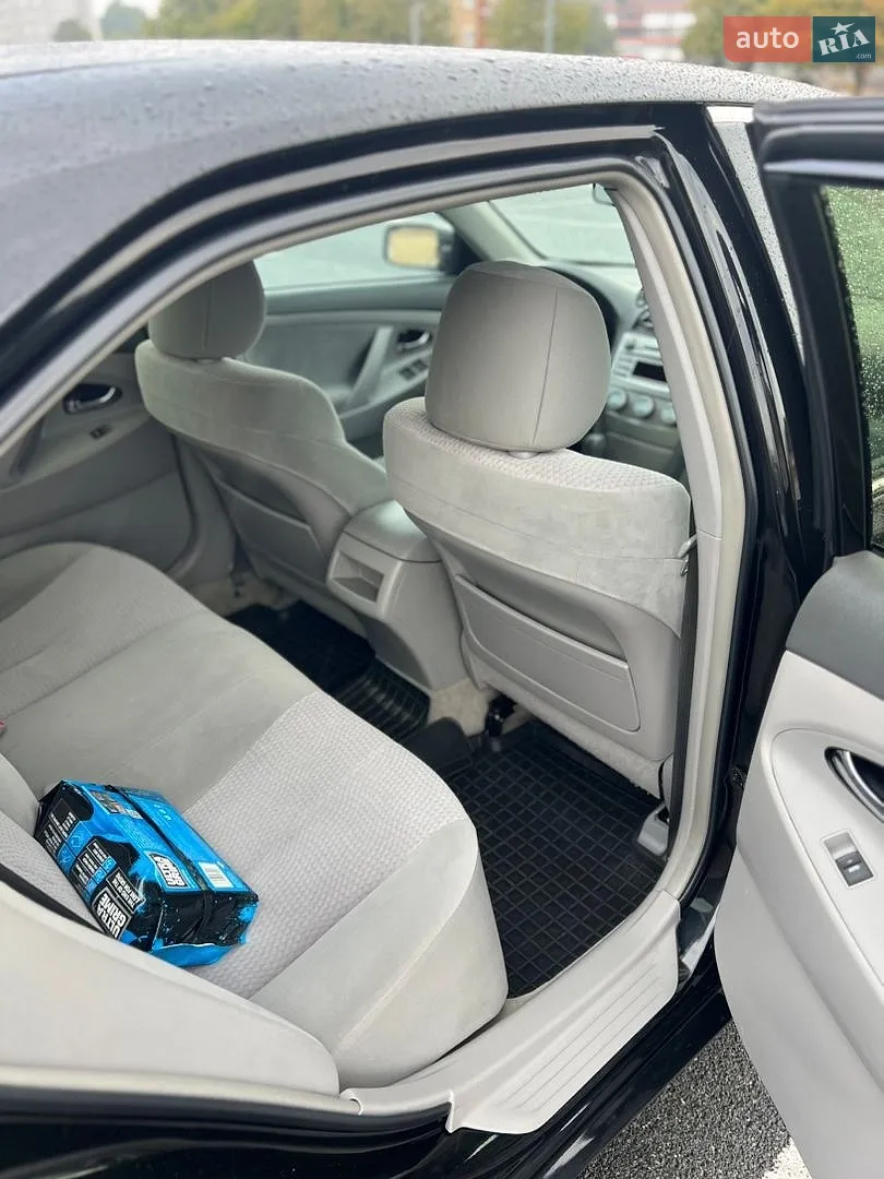 2011 Toyota Camry - мініатюра 17
