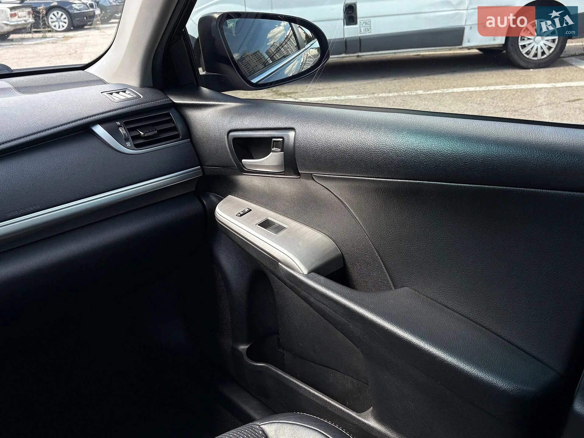 2013 Toyota Camry - мініатюра 14