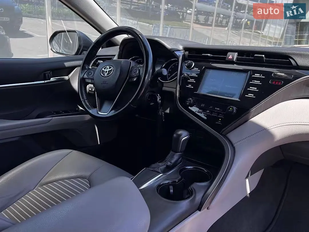 2018 Toyota Camry - мініатюра 24