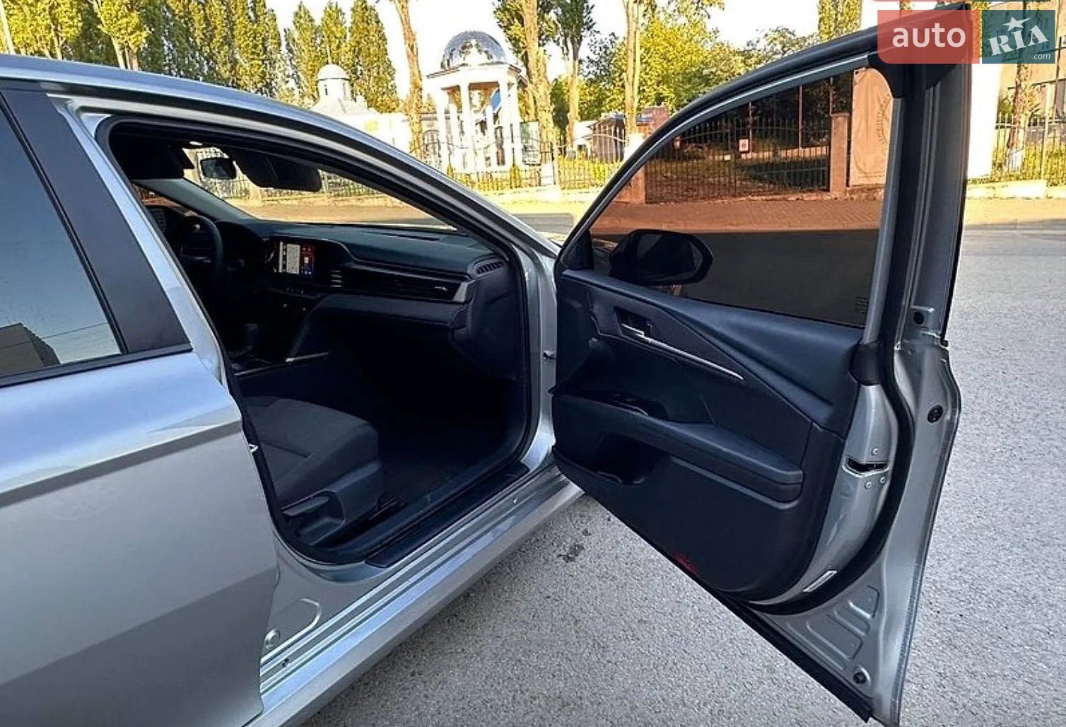 2024 Toyota Camry - мініатюра 9