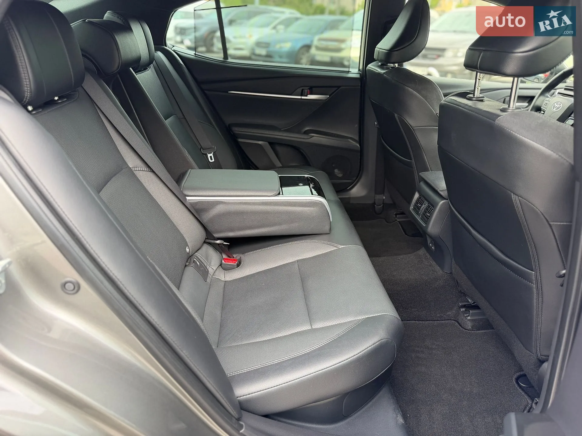2024 Toyota Camry - мініатюра 38