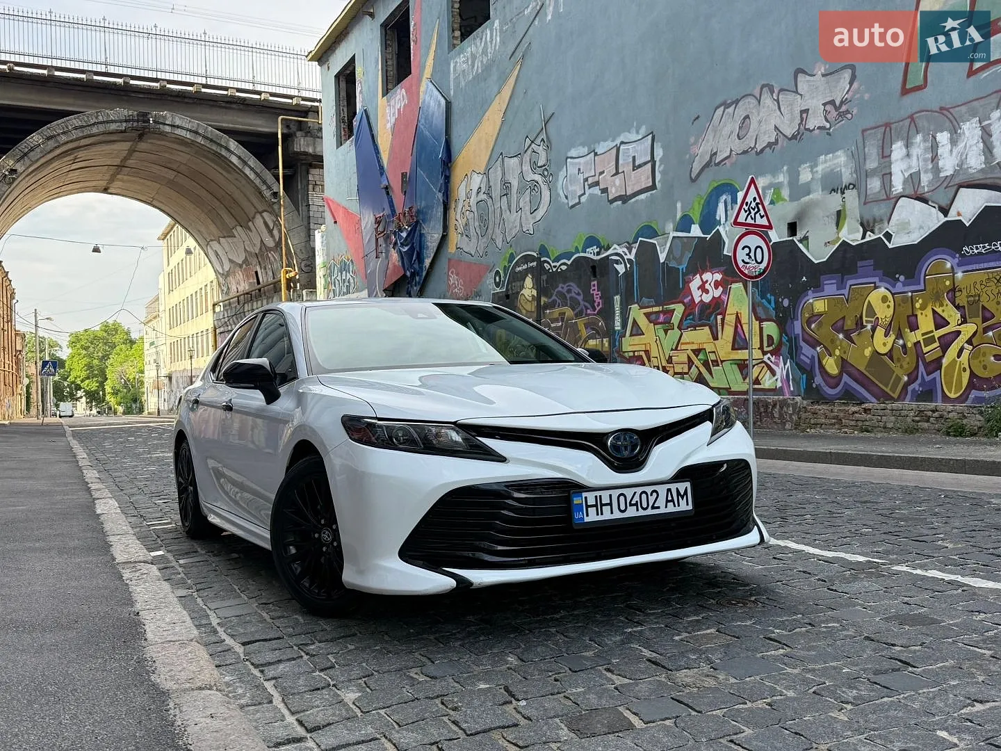 2021 Toyota Camry - мініатюра 2