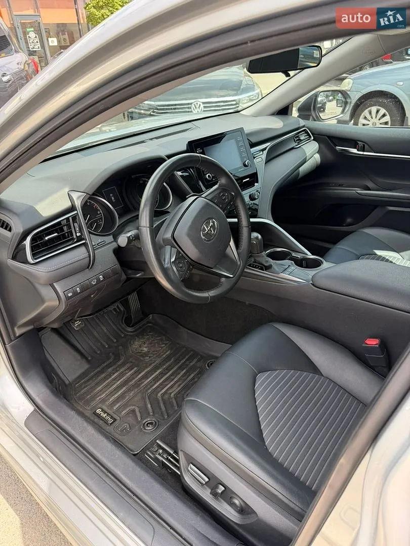 2022 Toyota Camry - мініатюра 18