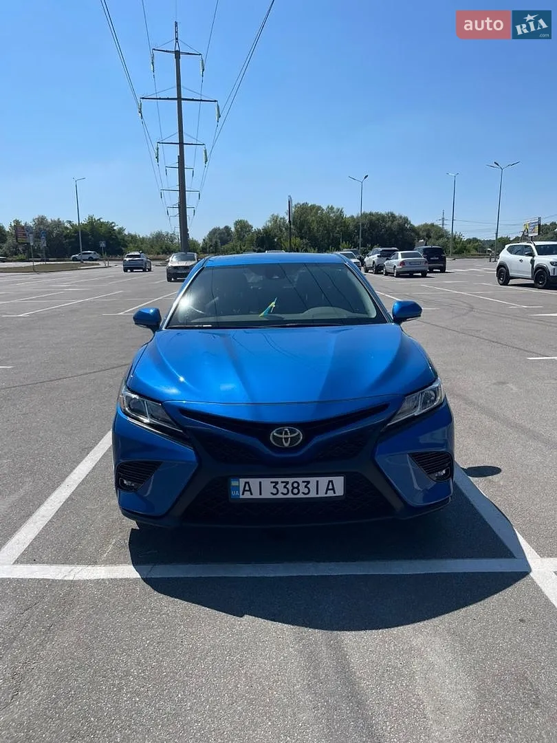 2019 Toyota Camry - мініатюра 8