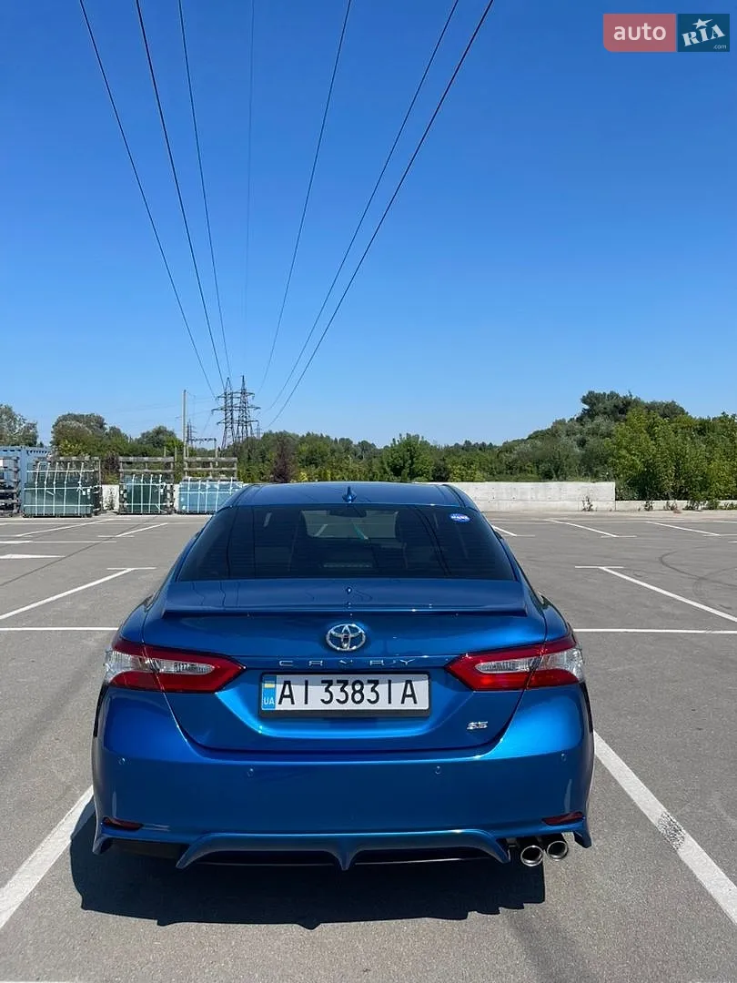 2019 Toyota Camry - мініатюра 10