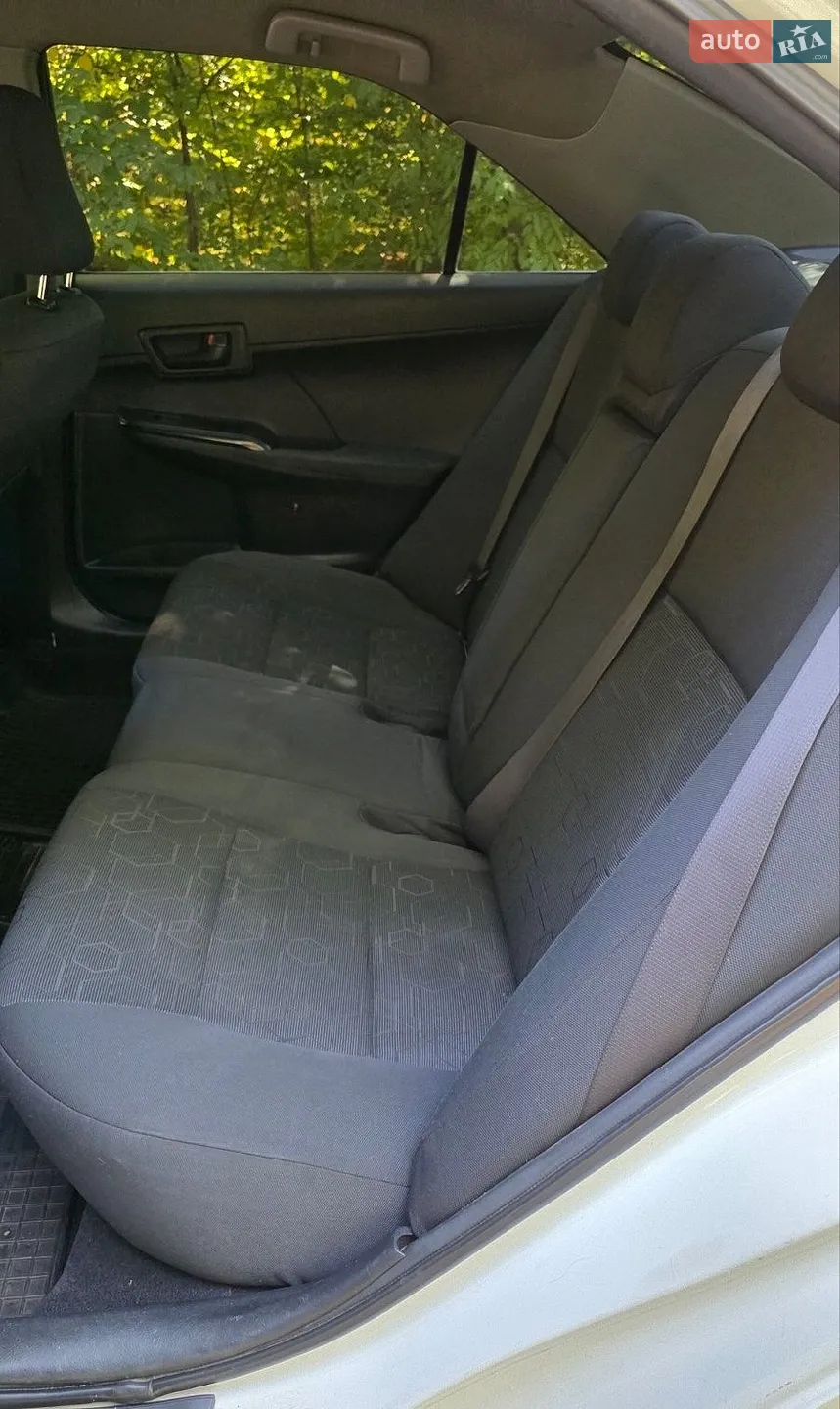 2013 Toyota Camry - мініатюра 12
