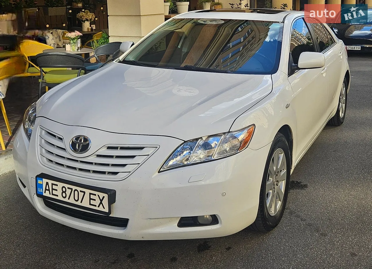 2010 Toyota Camry - мініатюра 14