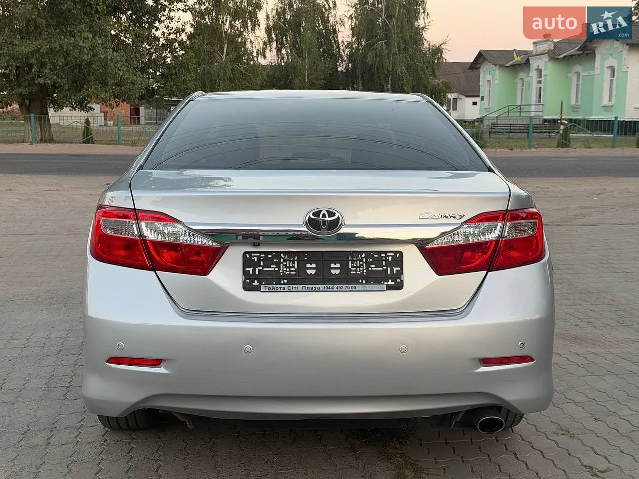 2014 Toyota Camry - мініатюра 12