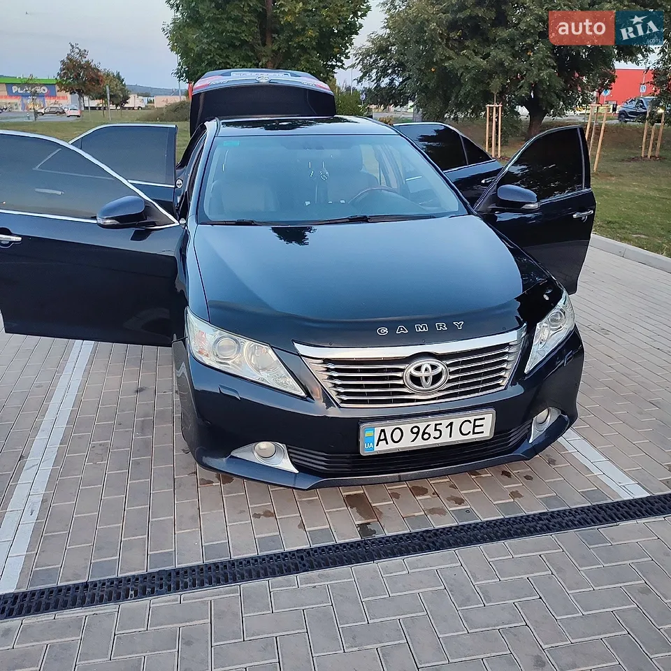 2011 Toyota Camry - мініатюра 20