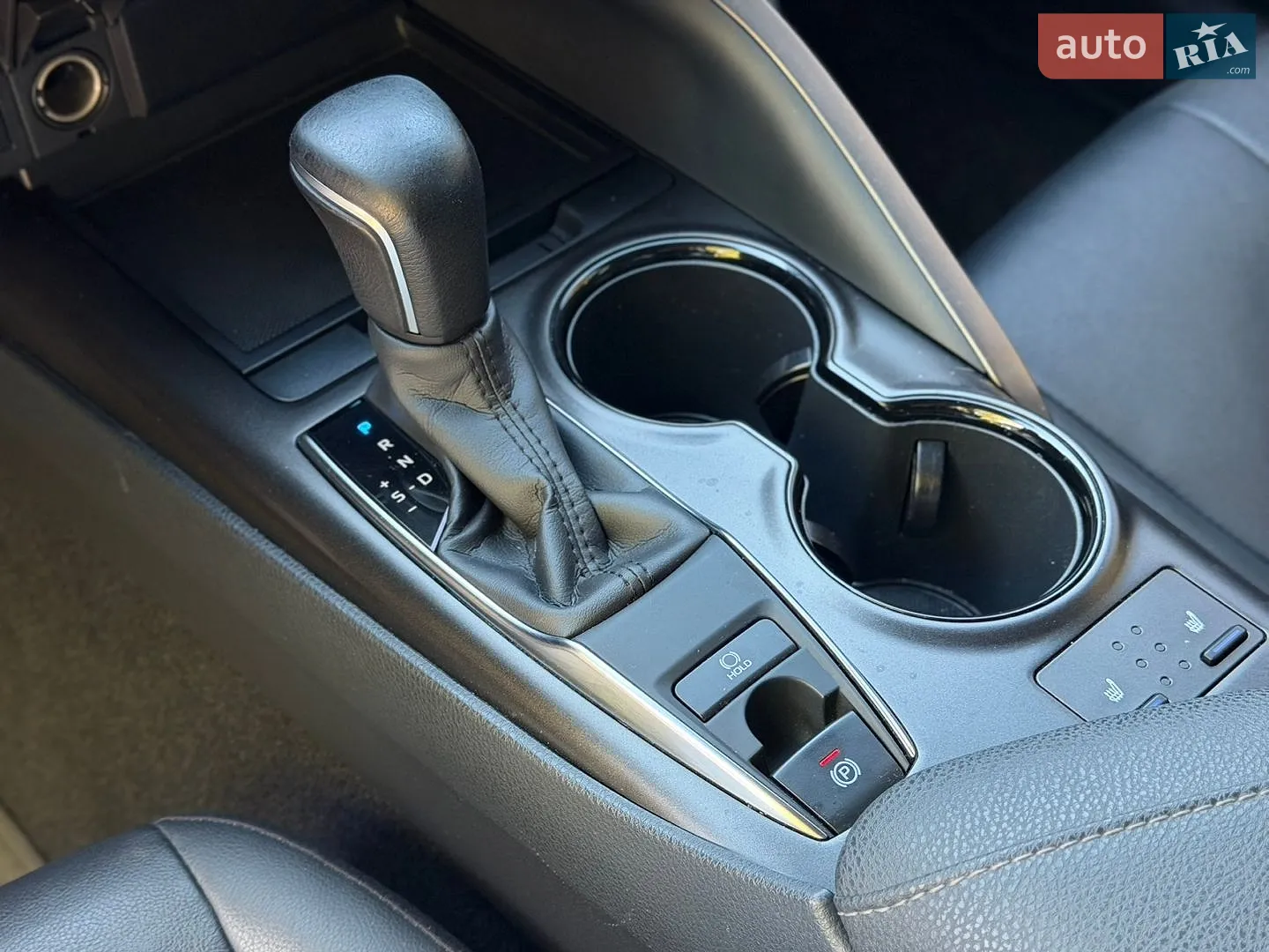 2021 Toyota Camry - мініатюра 24