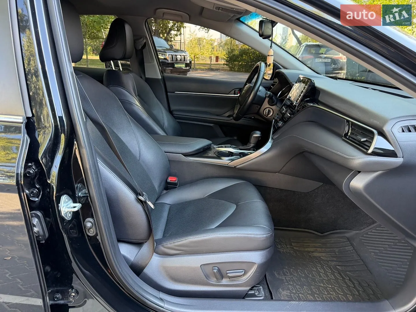 2021 Toyota Camry - мініатюра 37