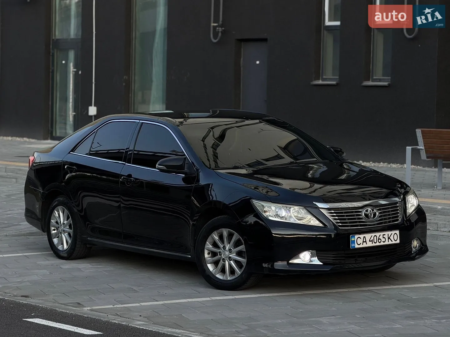 2012 Toyota Camry - мініатюра 10
