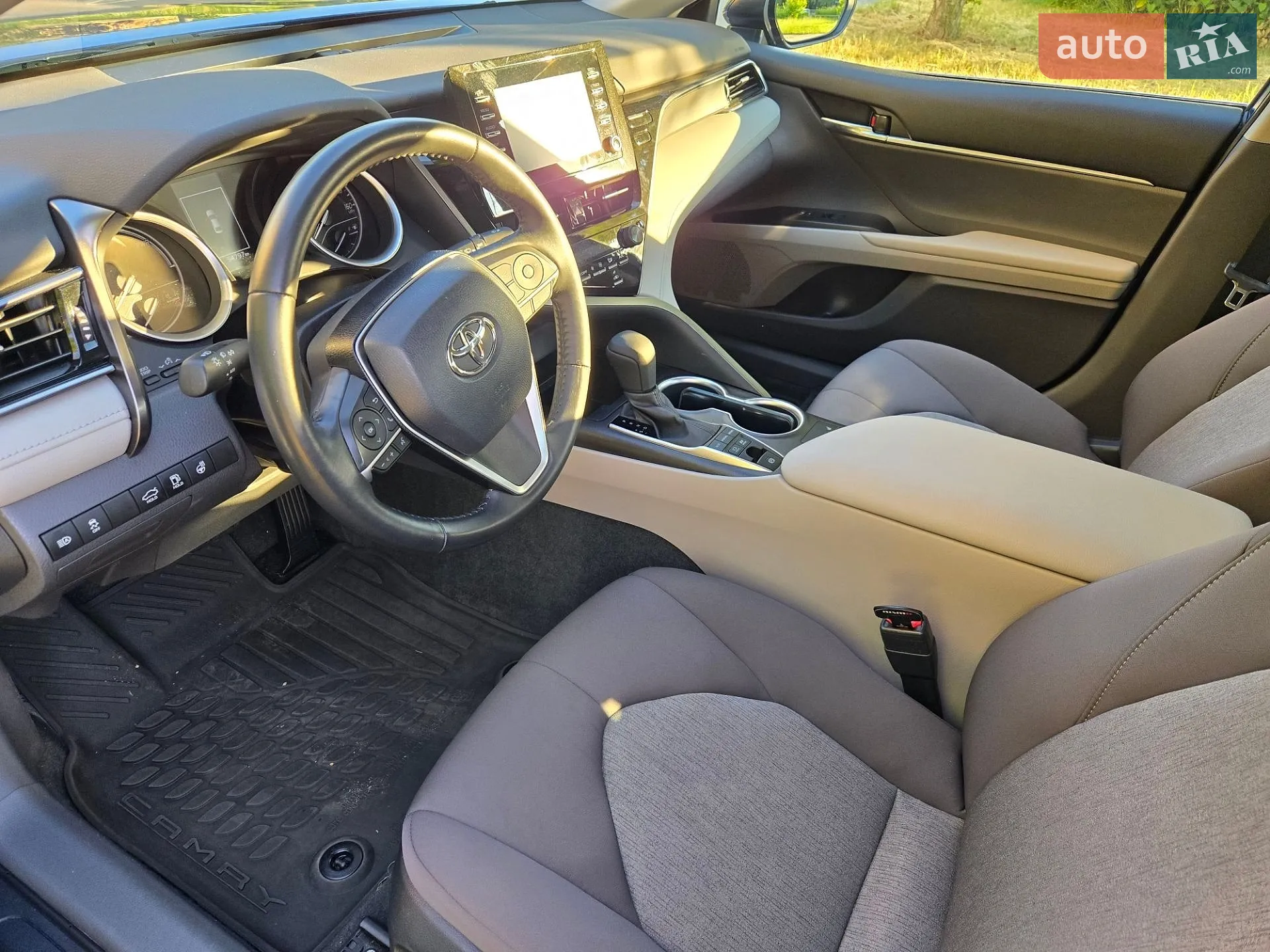 2022 Toyota Camry - мініатюра 9