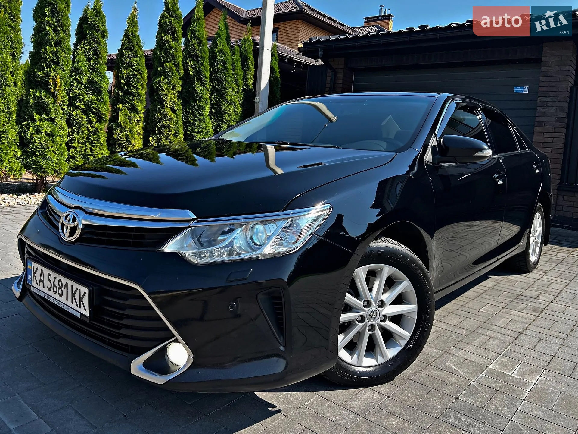 2016 Toyota Camry - мініатюра 18