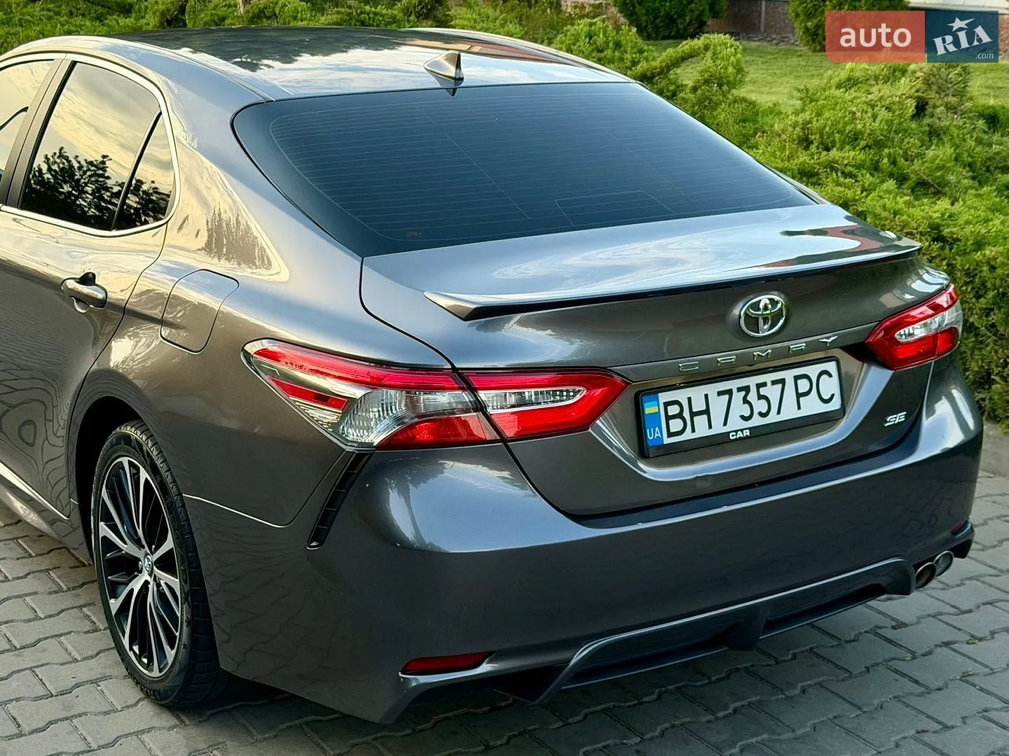 2019 Toyota Camry - мініатюра 12