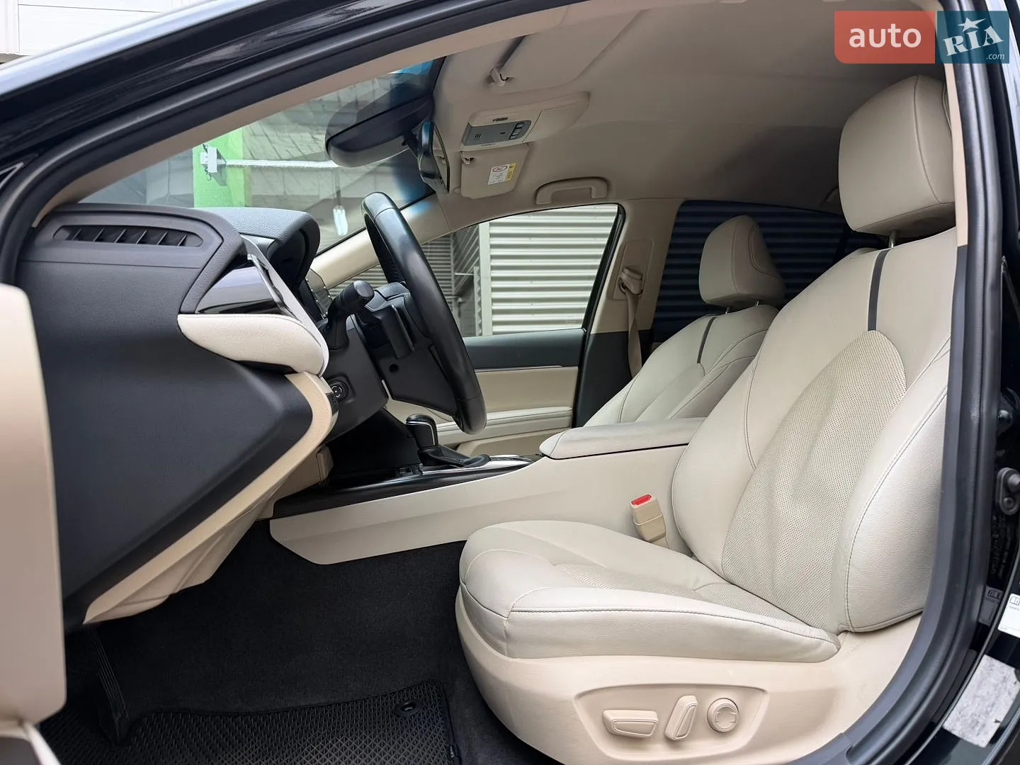 2021 Toyota Camry - мініатюра 12