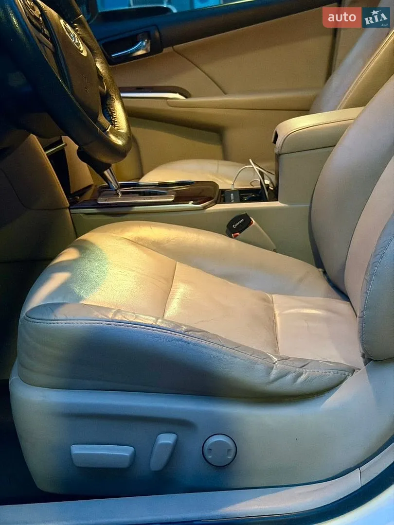 2012 Toyota Camry - мініатюра 17