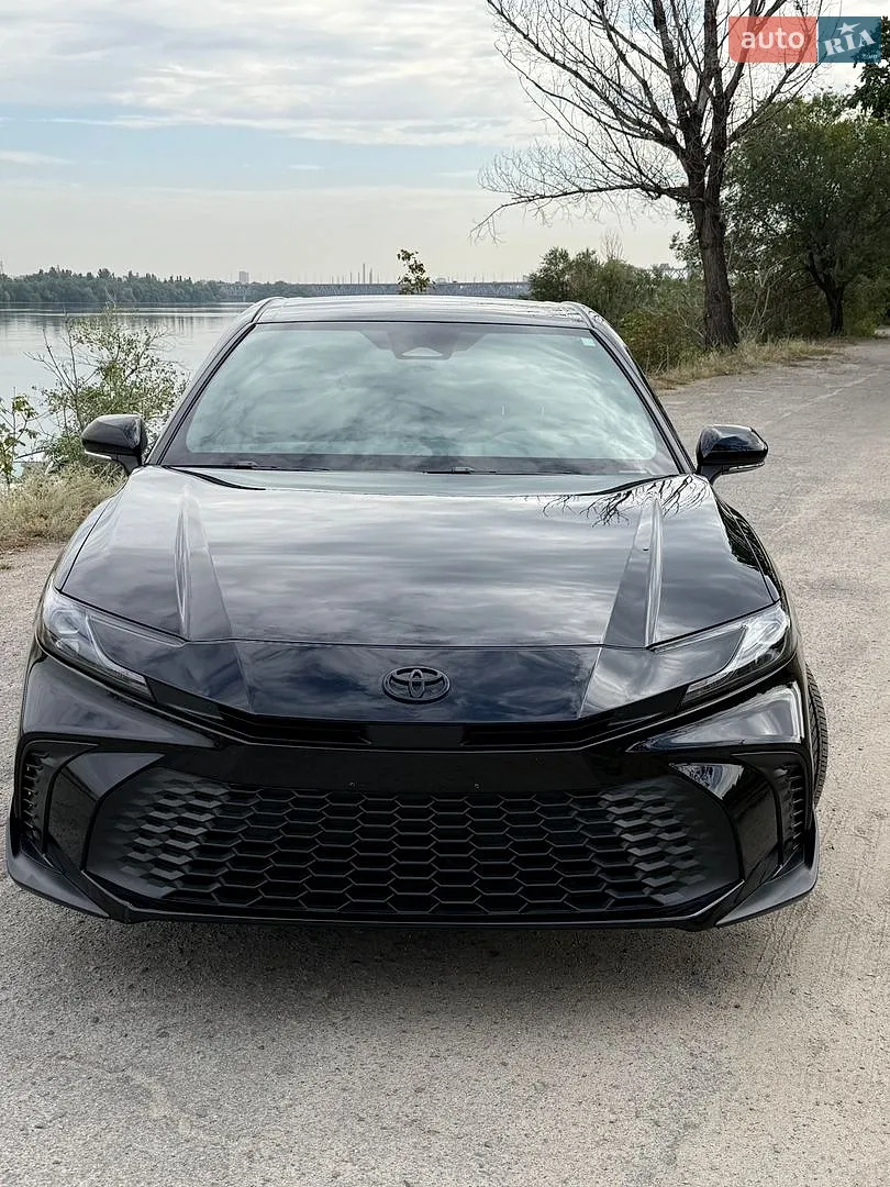 2025 Toyota Camry - мініатюра 21
