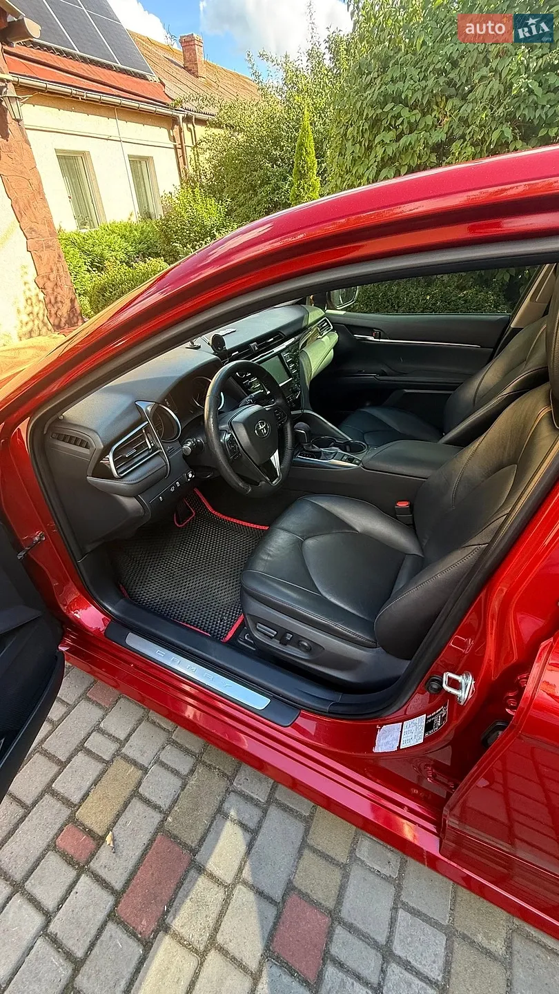 2019 Toyota Camry - мініатюра 11