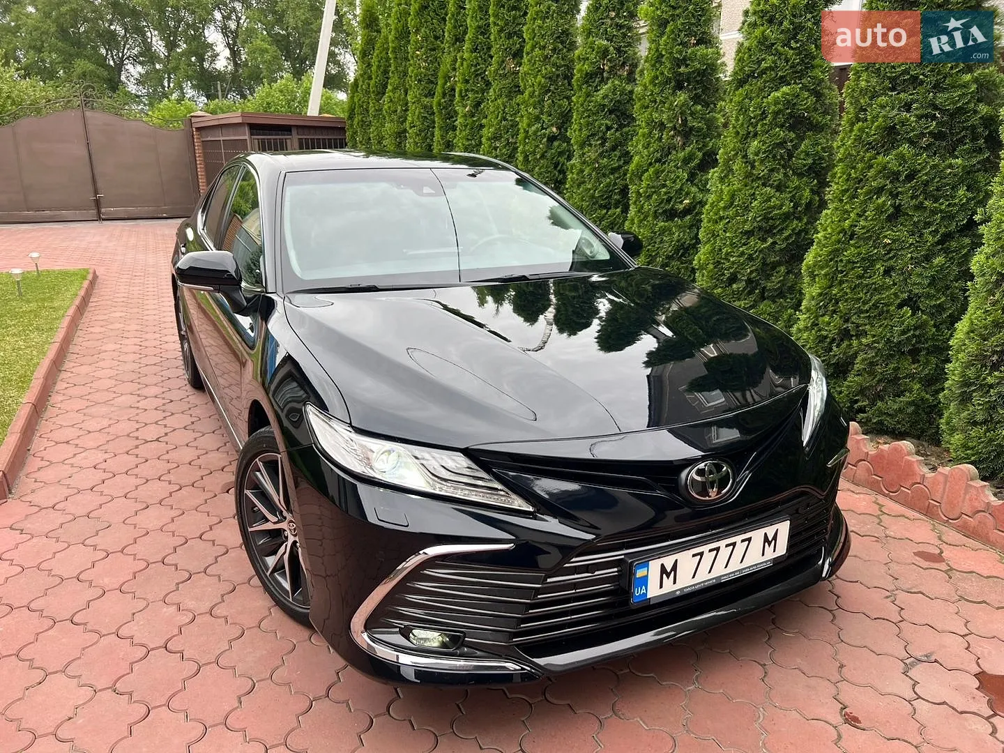 2021 Toyota Camry - мініатюра 3