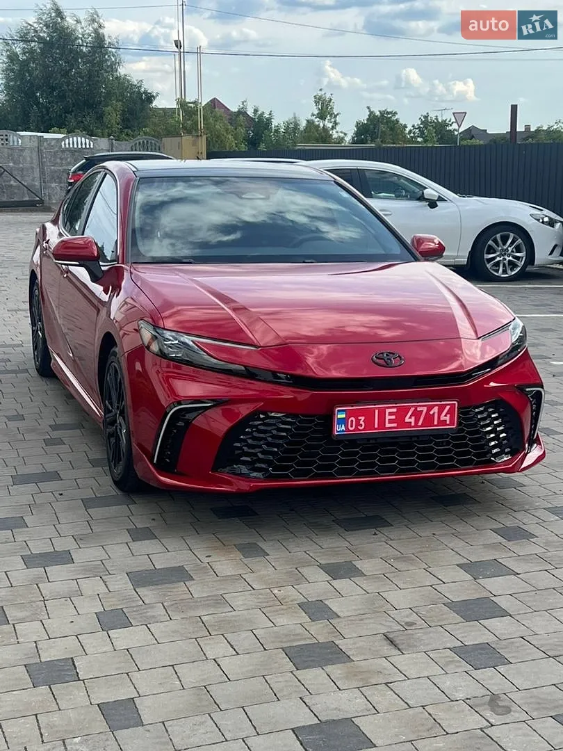 2025 Toyota Camry - мініатюра 2