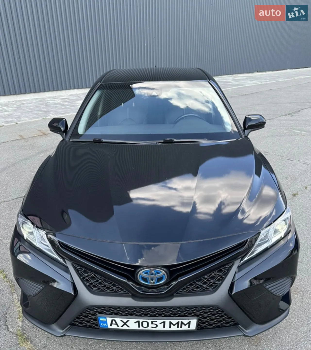 2020 Toyota Camry - мініатюра 2
