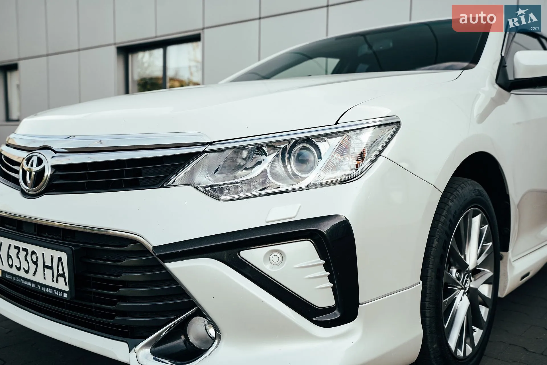 2016 Toyota Camry - мініатюра 8