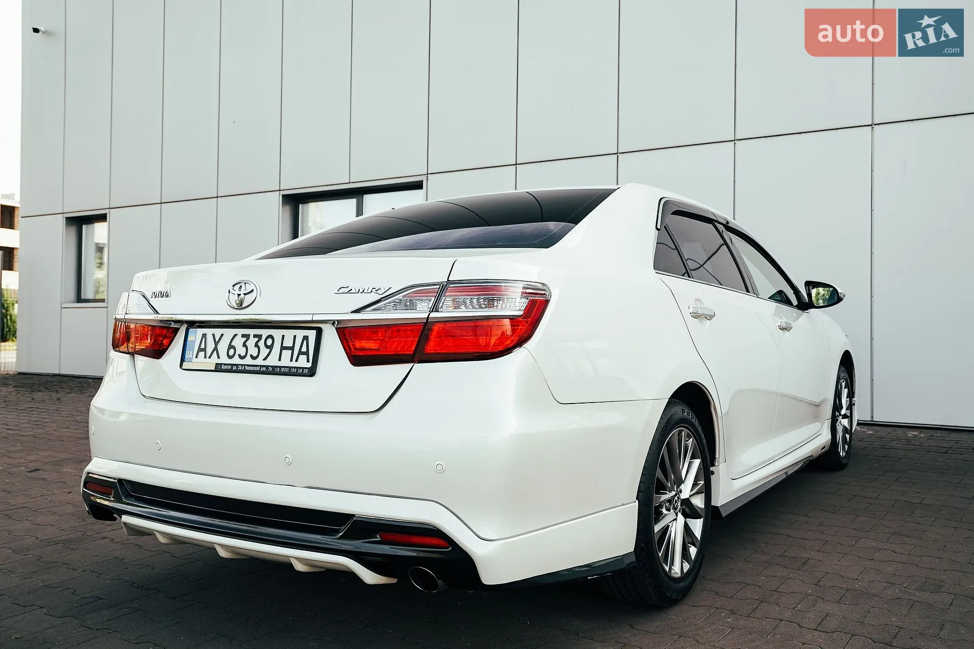 2016 Toyota Camry - мініатюра 23