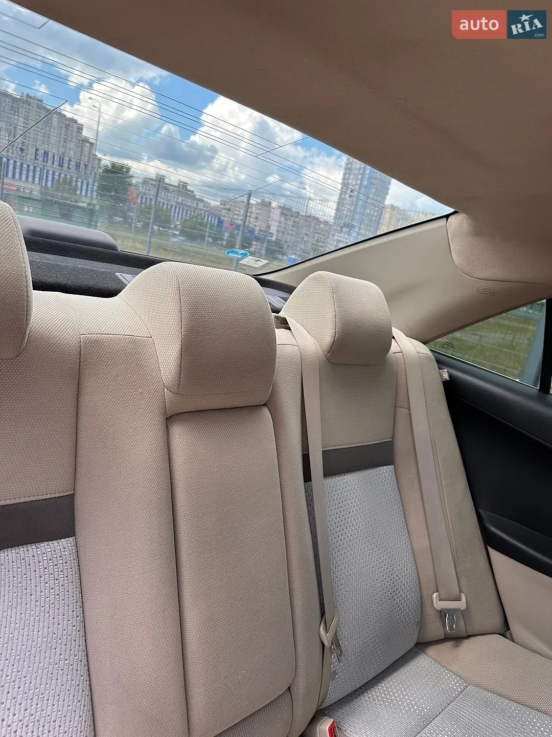 2011 Toyota Camry - мініатюра 11