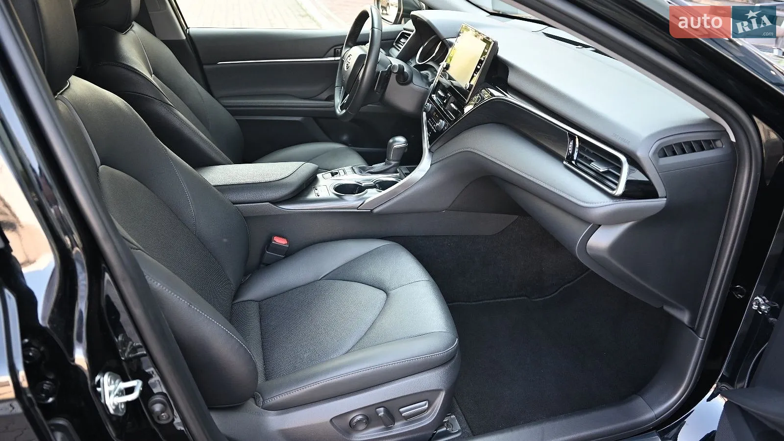 2023 Toyota Camry - мініатюра 6