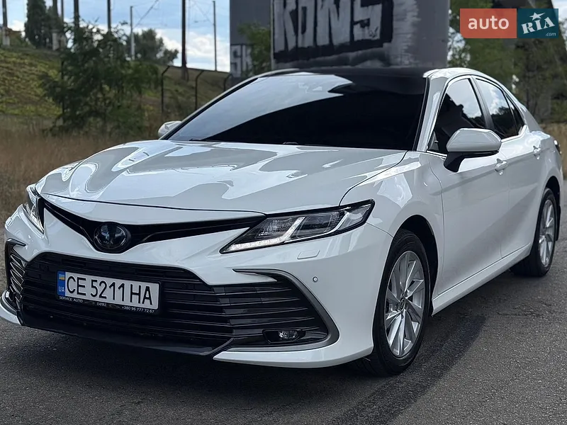 Toyota Camry 2024