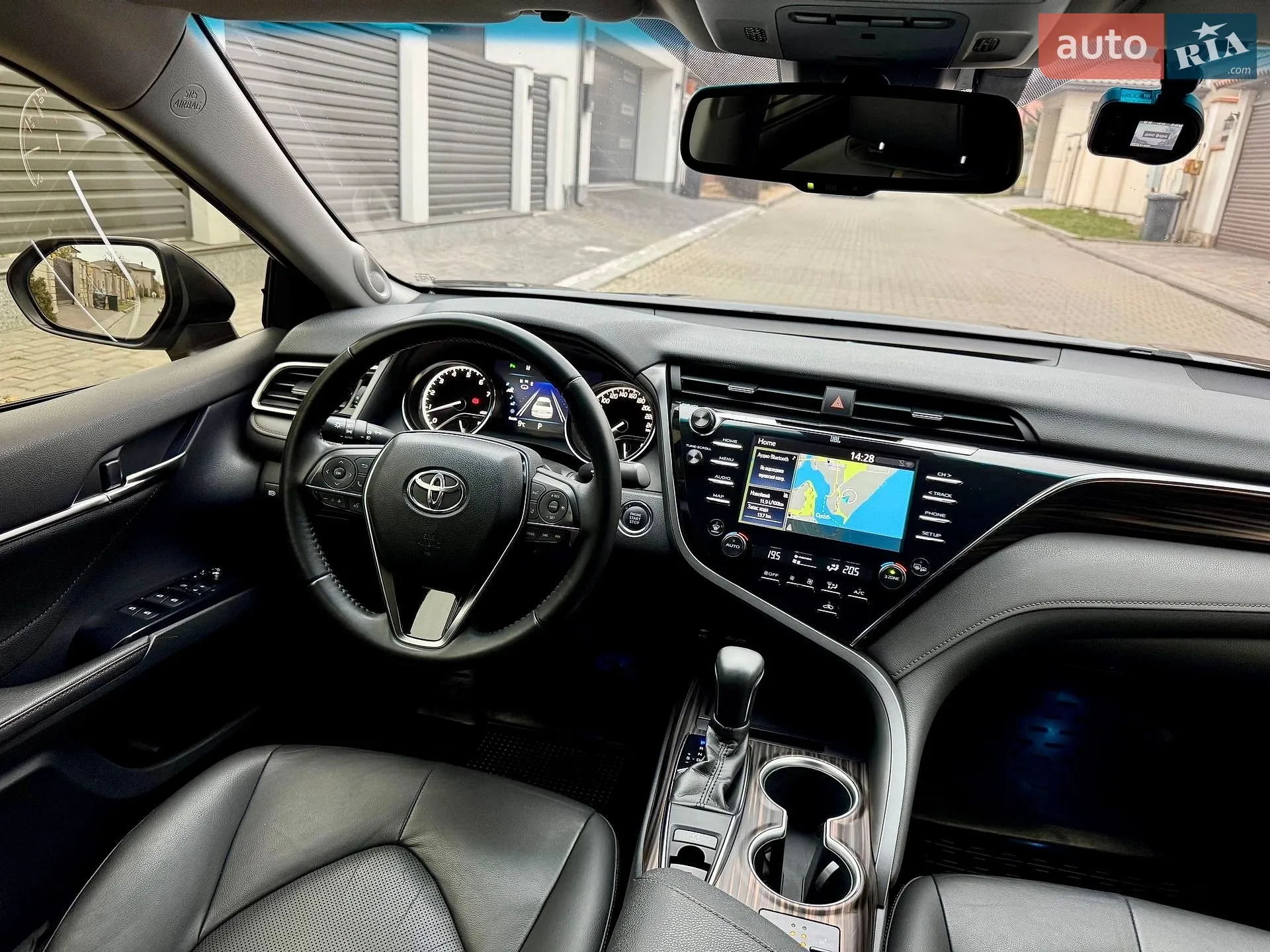 2018 Toyota Camry - мініатюра 11