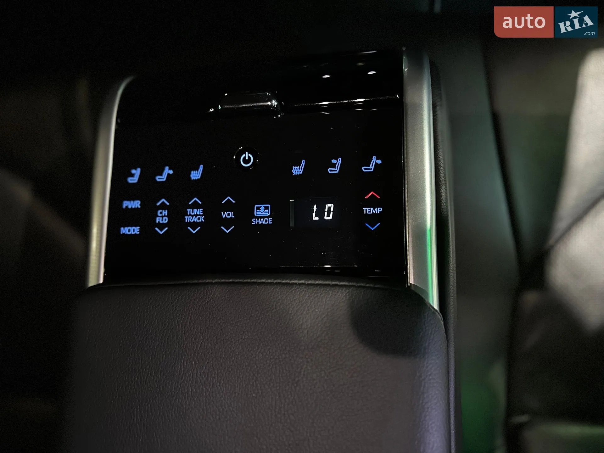 2018 Toyota Camry - мініатюра 13