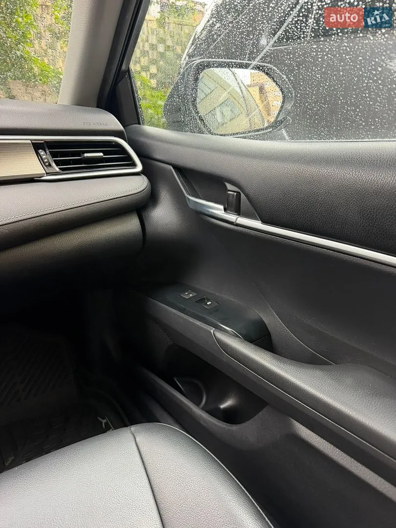2018 Toyota Camry - мініатюра 25