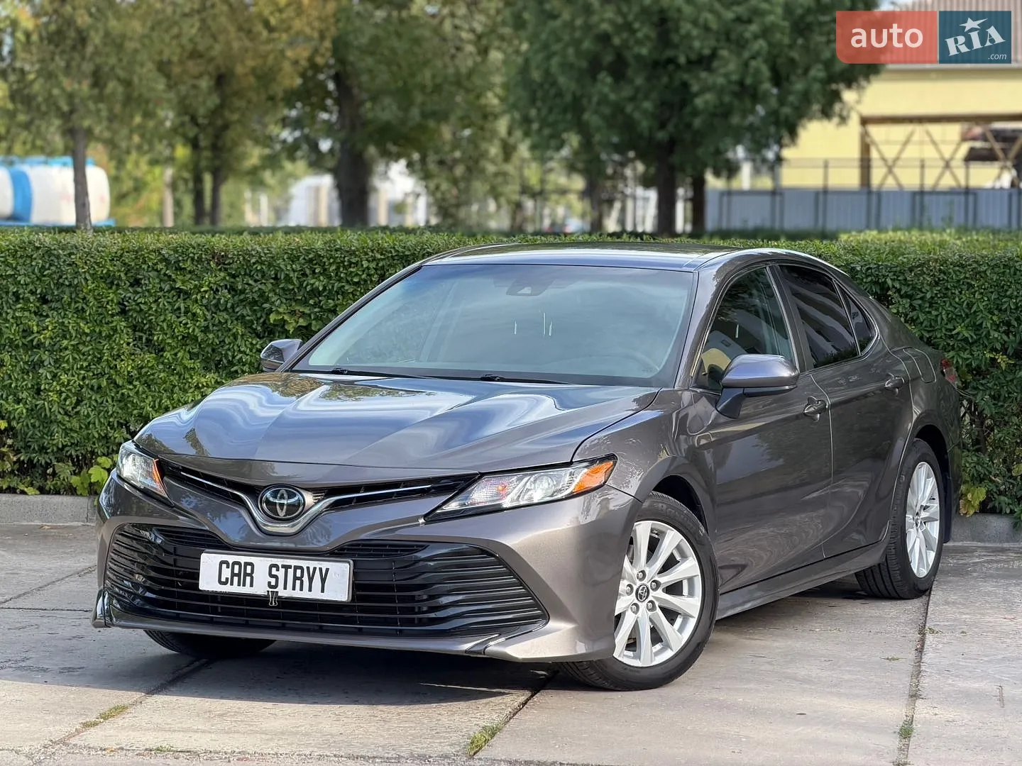 2018 Toyota Camry - мініатюра 2