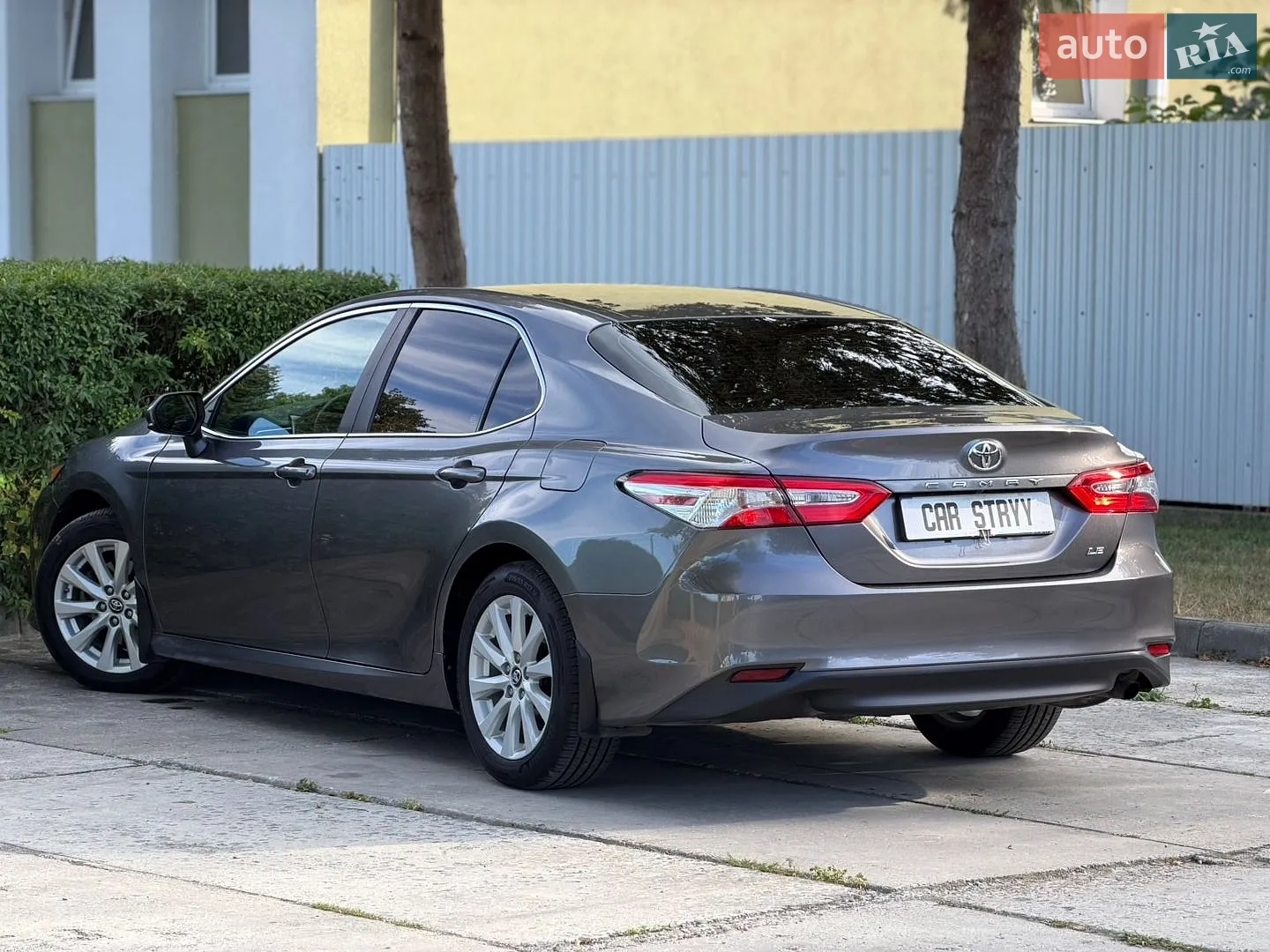 2018 Toyota Camry - мініатюра 15